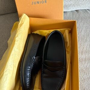 Tod's Black Leather Loafers for kids